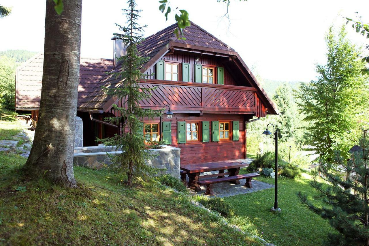 Natural Wooden Sweetheart Padeski Vrh Kültér fotó